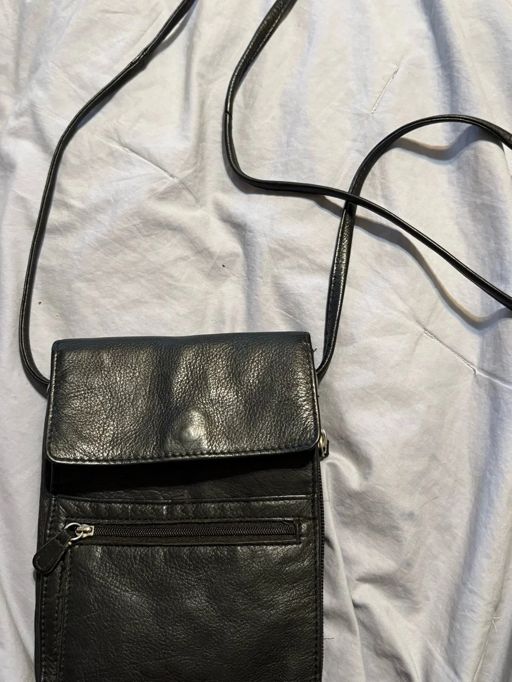 Men's Black Leather Messenger Crossbody Bag - Compact Everyday Carry